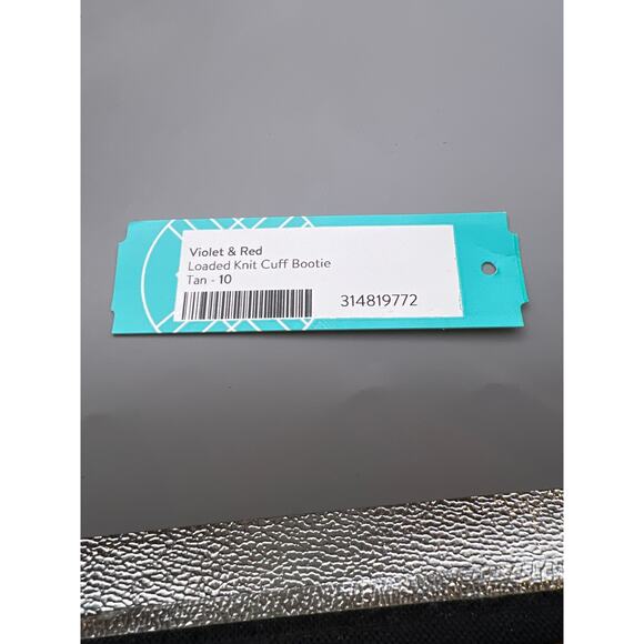 Violet & Red Loaded Knit Cuff Bootie – Tan – 10 – NWOB - Picture 8 of 8